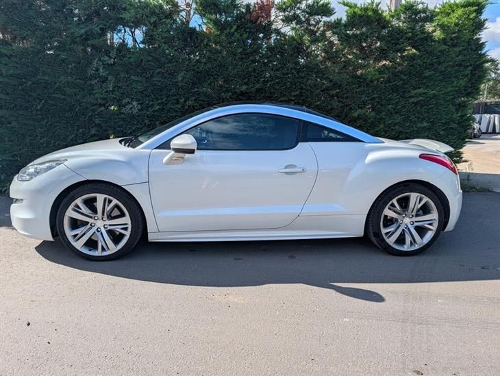 Peugeot RCZ 1.6 THP GT