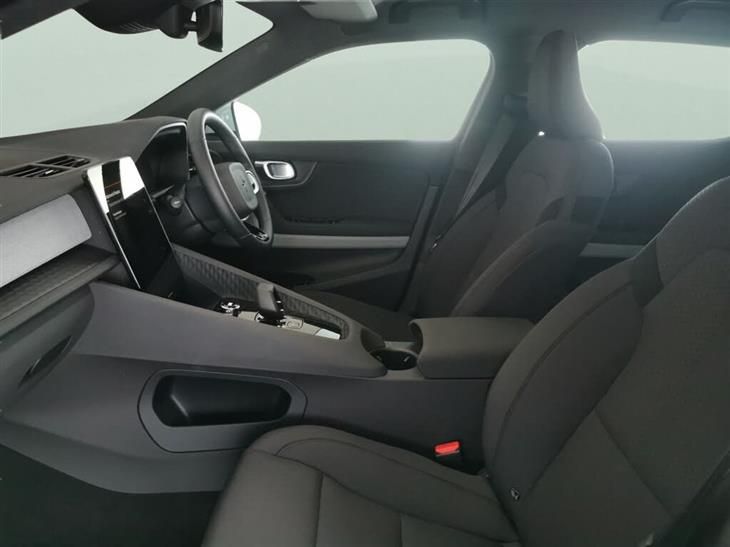 Polestar 2 Polestar Polestar 2 200kW 69kWh Standard Range SM [Pilot] 5dr Auto — миниатюра 4