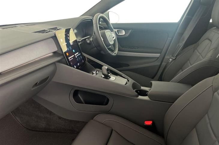 Polestar 2 Polestar Polestar 2 Single Motor 82kWh Long Range Fastback Auto RWD 5dr — миниатюра 2