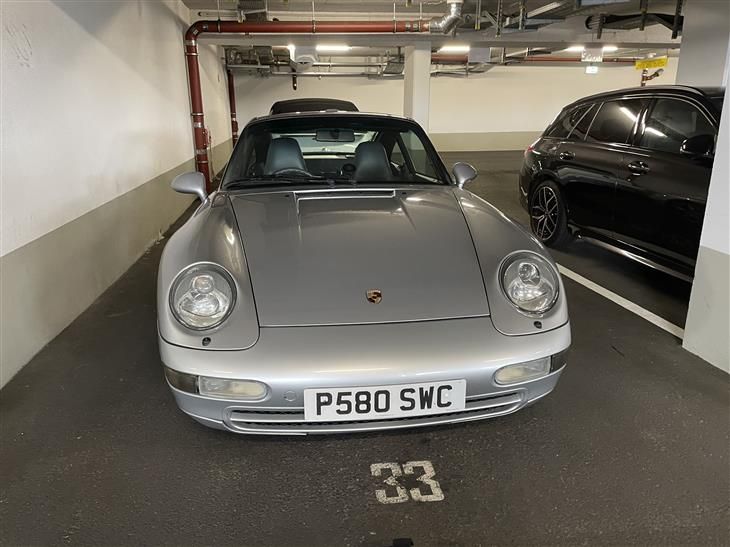 Fantastic 993 Targa - Manual - only 65k miles