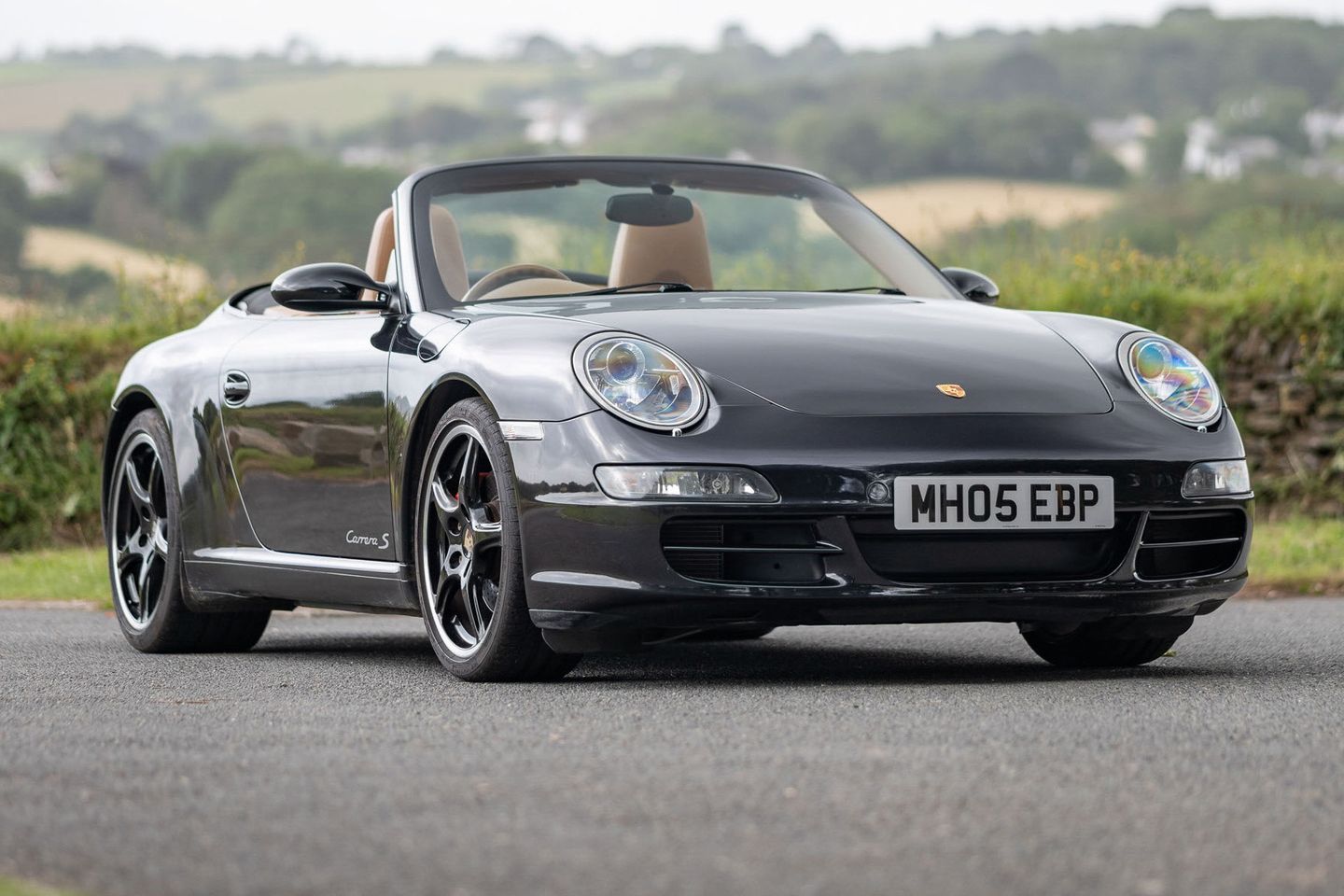 2005 Porsche 911 Carrera 2S Cab...
