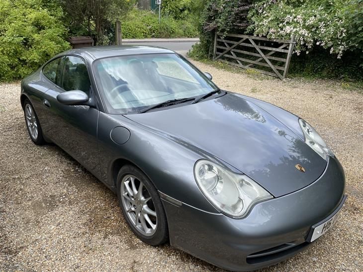 2002 PORSCHE 911 (996) CARRERA 2