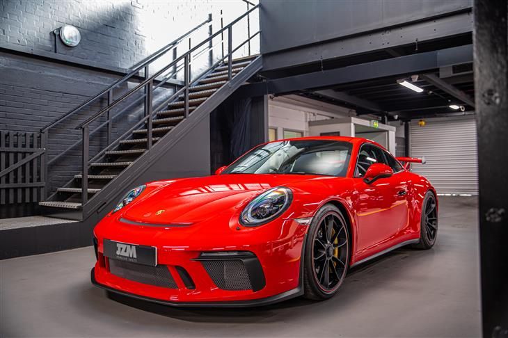 Porsche 911 GT3 RS (991.2) MR for sale - PistonHeads UK