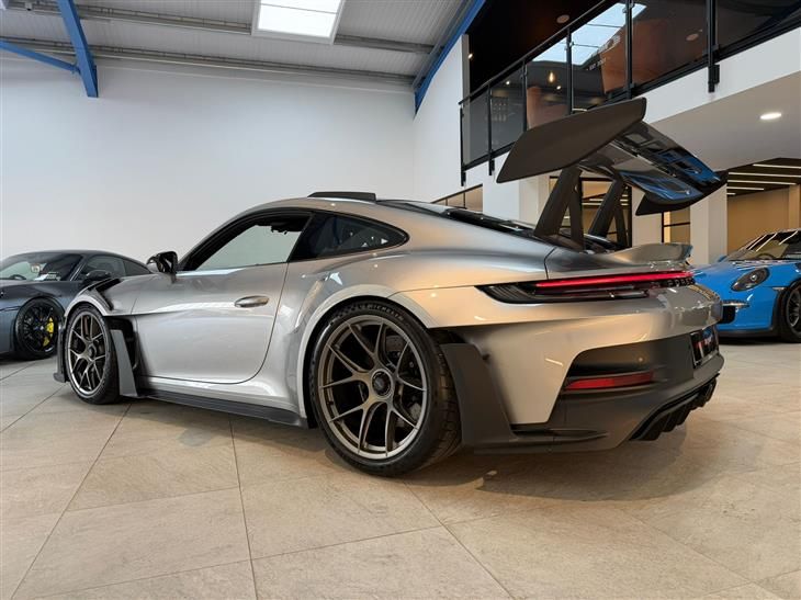 Porsche 911 GT3 [992] 992.1 GT3 RS Weissach, Sonderwunch Interior, Axle Lift, PCCB's, Magnesium Wheels — миниатюра 3