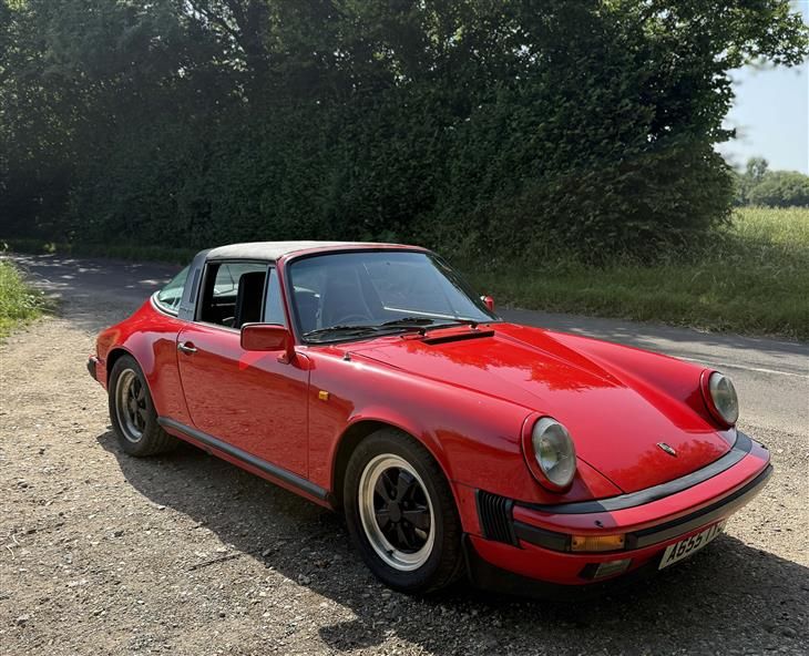 3.2 Classic Carrera 911 (RHD) Targa, Petrol Manual