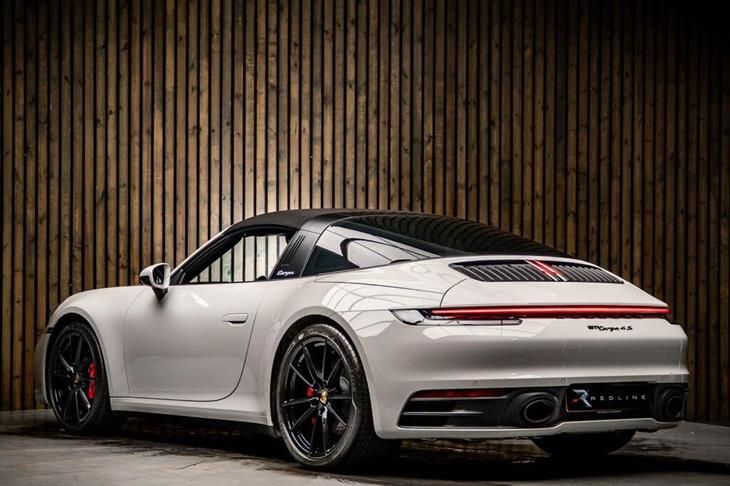 Porsche 911 Carrera [992] Porsche 911 3.0T 992 4S Targa 2dr Petrol PDK 4WD Euro 6 (s/s) (450 ps) — миниатюра 3