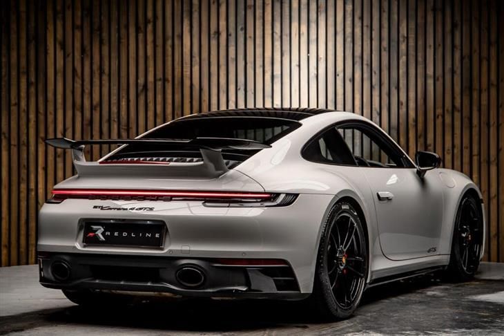 Porsche Carrera GTS Porsche 911 3.0T 992 Carrera 4 GTS PDK 4WD Euro 6 (s/s) 2dr — миниатюра 4
