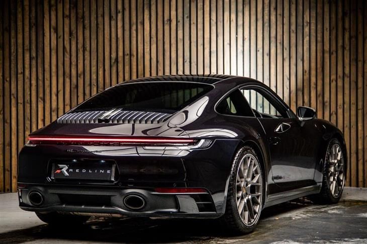 Porsche 911 Carrera [992] Porsche 911 3.0T 992 Carrera 4S PDK 4WD Euro 6 (s/s) 2dr — миниатюра 4