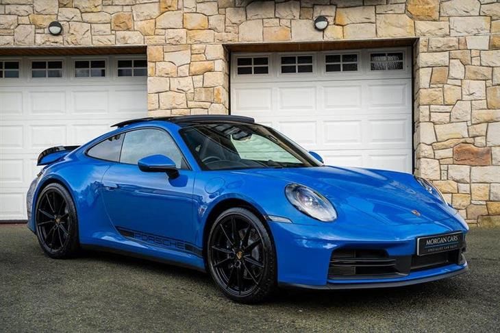 Porsche 911 Carrera [992] Porsche 911 3.0T 992 Carrera Coupe 2dr Petrol PDK Euro 6 (s/s) (394 ps) Coupe Automatic Petrol — миниатюра 2