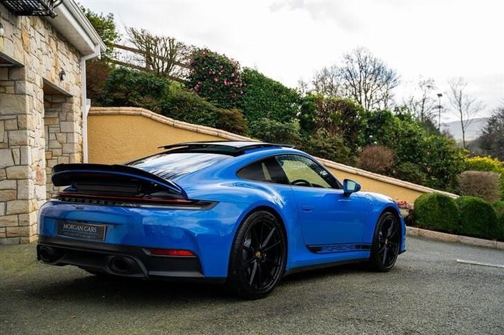 Porsche 911 Carrera [992] Porsche 911 3.0T 992 Carrera Coupe 2dr Petrol PDK Euro 6 (s/s) (394 ps) Coupe Automatic Petrol — миниатюра 4