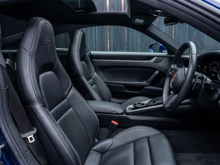 Porsche 911 Carrera [992] Porsche 911 3.0T 992 Carrera T PDK Euro 6 (s/s) 2dr — миниатюра 2