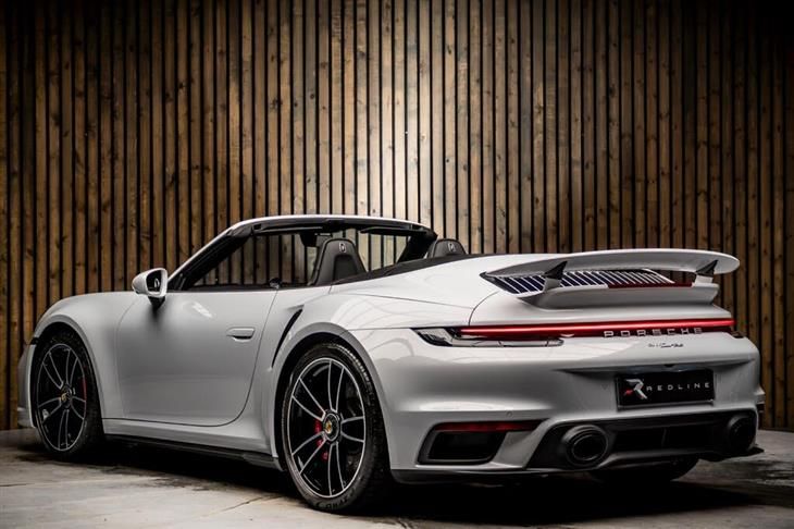 Porsche 911 Turbo [992] Porsche 911 3.7T 992 Turbo Convertible 2dr Petrol PDK 4WD Euro 6 (s/s) (580 ps) — миниатюра 3