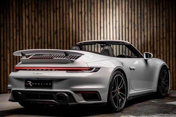 Porsche 911 Turbo [992] Porsche 911 3.7T 992 Turbo Convertible 2dr Petrol PDK 4WD Euro 6 (s/s) (580 ps) — миниатюра 4