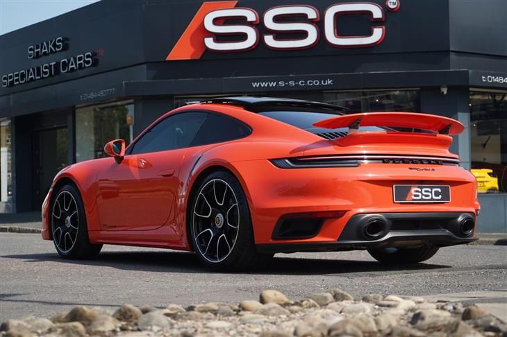 Porsche 911 Turbo [992] Porsche 911 3.7T 992 Turbo S PDK 4WD Euro 6 (s/s) 2dr — миниатюра 2