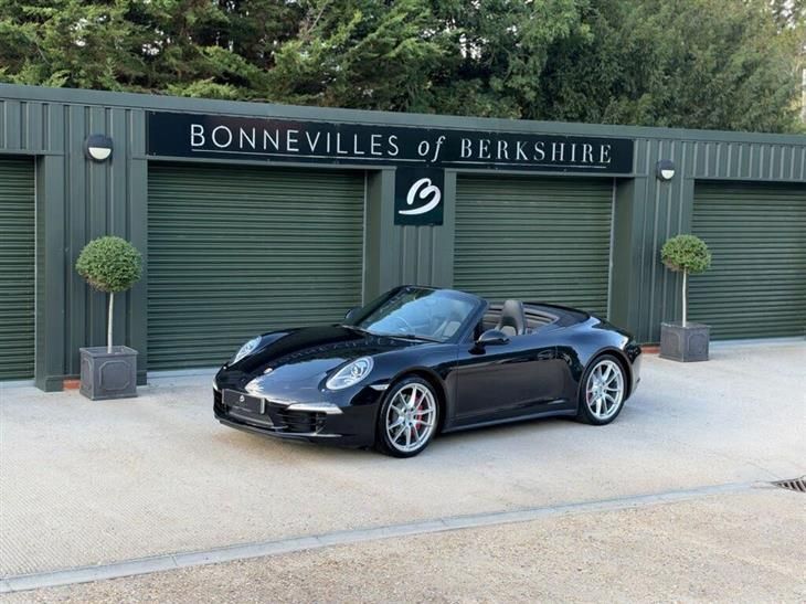 Porsche 911 3.8 991 Carrera 4S Convertible 2dr Petrol PDK 4WD Euro 6 (s/s) (400 ps)