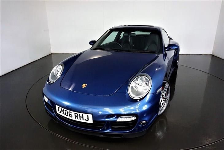 Porsche 911 997 3.6 TURBO 2d 474 BHP-Remarkable Low Mileage Example-Finished In Cobalt Blue Metallic-All Important 6 Speed Manua