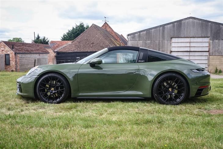 Porsche 911 Carrera [992] Porsche 911 S 2dr PDK — миниатюра 3