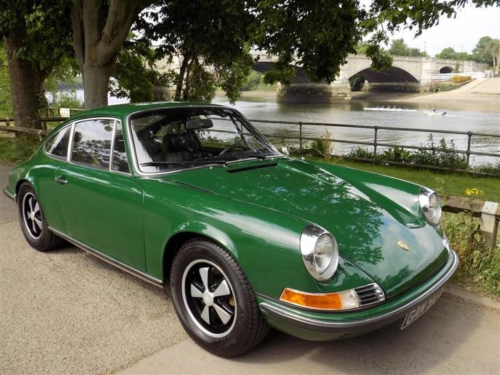 Porsche 911 T 2.2 LWB - LHD COUPE