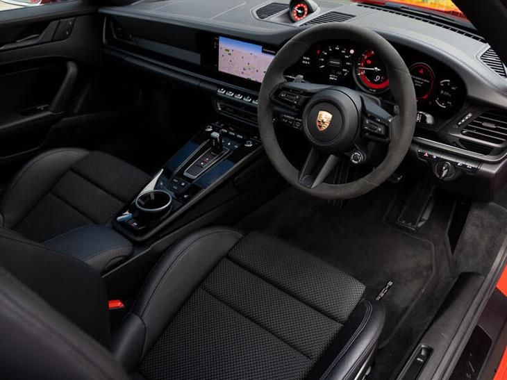 Porsche 911 Carrera [992] Porsche 911 T 2dr PDK — миниатюра 3