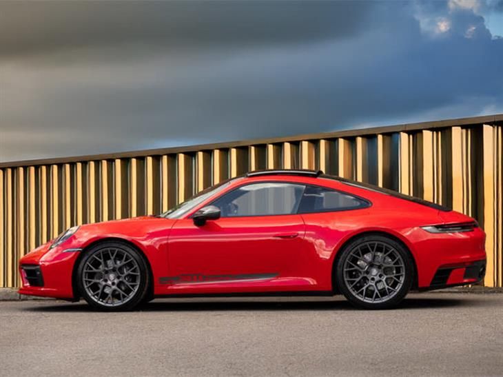 Porsche 911 Carrera [992] Porsche 911 T 2dr PDK — миниатюра 4