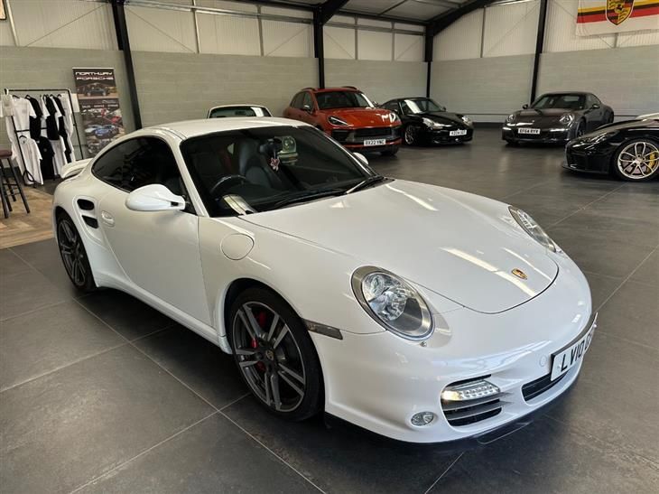 Porsche 911 Turbo PDK