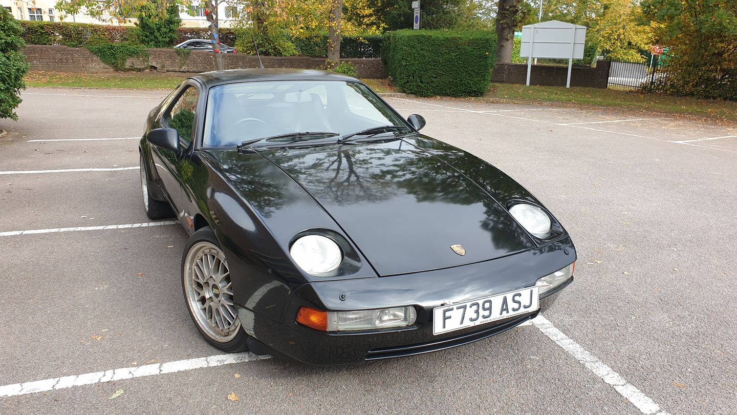 1989 Porsche 928 GT with GTS ...