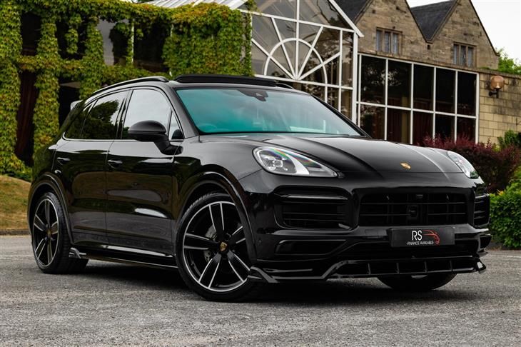 Porsche Cayenne Porsche Cayenne 3.0 V6 E-Hybrid 17.9kWh Platinum Edition TiptronicS 4WD Euro 6 (s/s) 5dr (3.6kW Charger) — миниатюра 1
