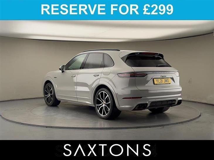 Porsche Cayenne Porsche Cayenne 3.0 V6 E-Hybrid 17.9kWh SUV 5dr Petrol Plug-in Hybrid TiptronicS 4WD Euro 6 (s/s) (3.6kW Charger) (462 ps) — миниатюра 2