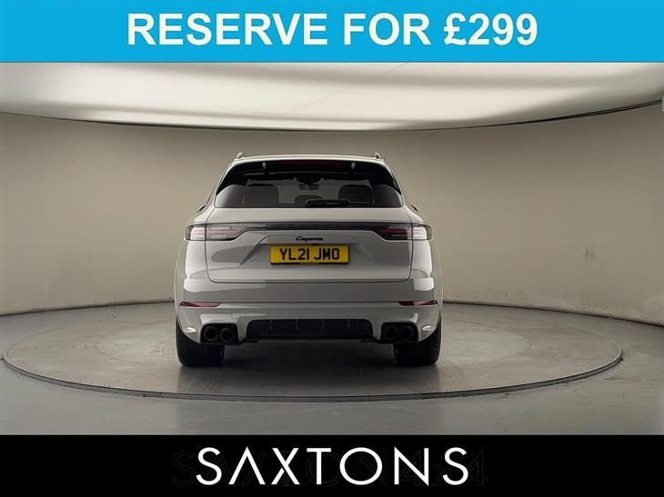 Porsche Cayenne Porsche Cayenne 3.0 V6 E-Hybrid 17.9kWh SUV 5dr Petrol Plug-in Hybrid TiptronicS 4WD Euro 6 (s/s) (3.6kW Charger) (462 ps) — миниатюра 4