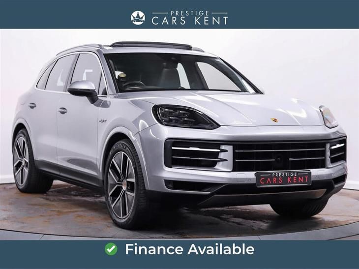 Porsche Cayenne Porsche Cayenne 3.0 V6 E-Hybrid 25.9kWh SUV 5dr Petrol Plug-in Hybrid TiptronicS 4WD Euro 6 (s/s) (470 ps) — миниатюра 1