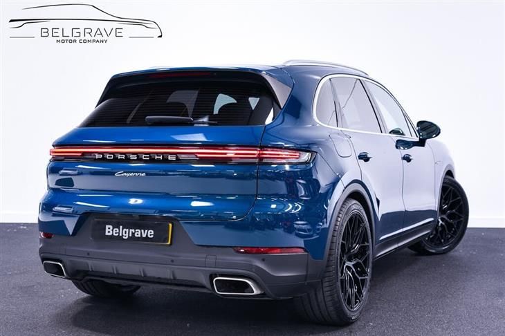 Porsche Cayenne photo 3