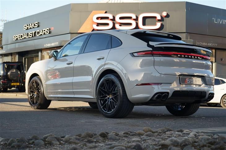 Porsche Cayenne Porsche Cayenne 3.0T V6 TiptronicS 4WD Euro 6 (s/s) 5dr — миниатюра 2