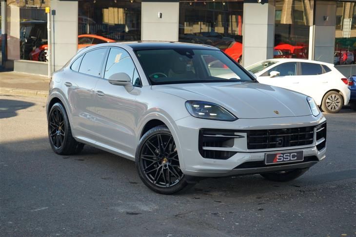 Porsche Cayenne Porsche Cayenne 3.0T V6 TiptronicS 4WD Euro 6 (s/s) 5dr — миниатюра 4