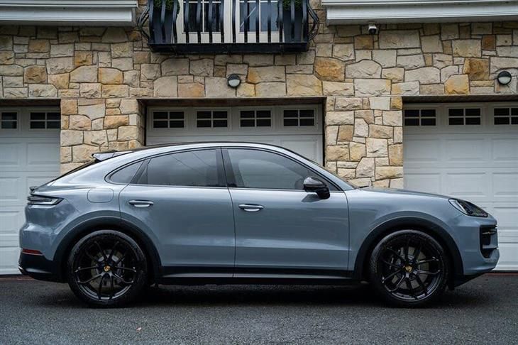 Porsche Cayenne Porsche Cayenne 4.0T V8 S Coupe 5dr Petrol TiptronicS 4WD Euro 6 (s/s) (474 ps) — миниатюра 3
