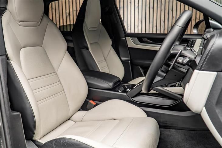 Porsche Cayenne Porsche Cayenne 4.0T V8 S SUV 5dr Petrol TiptronicS 4WD Euro 6 (s/s) (474 ps) — миниатюра 2