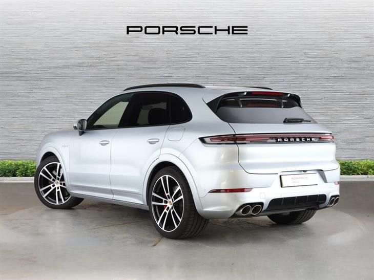 Porsche Cayenne Porsche Cayenne Leather interior in Black — миниатюра 2