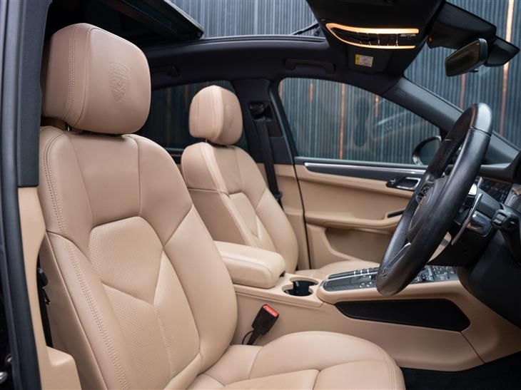 Porsche Macan S Porsche Macan 2.0T PDK 4WD Euro 6 (s/s) 5dr — миниатюра 2