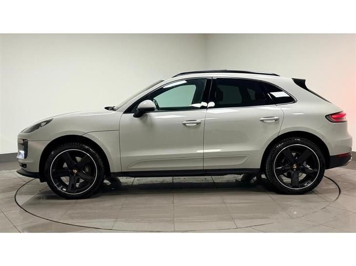Porsche Macan S Porsche Macan 2.0T SUV 5dr Petrol PDK 4WD Euro 6 (s/s) (245 ps) — миниатюра 4