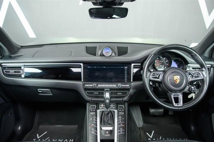Porsche Macan S Porsche Macan 2.0T SUV 5dr Petrol PDK 4WD Euro 6 (s/s) (245 ps) — миниатюра 2