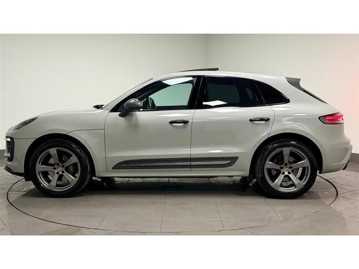 Porsche Macan S Porsche Macan 2.0T T SUV 5dr Petrol PDK 4WD Euro 6 (s/s) (265 ps) — миниатюра 4