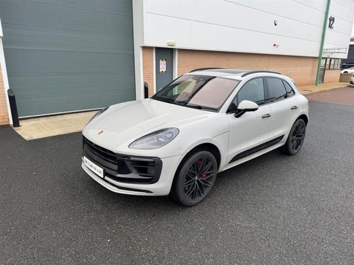 Porsche Macan GTS photo 3