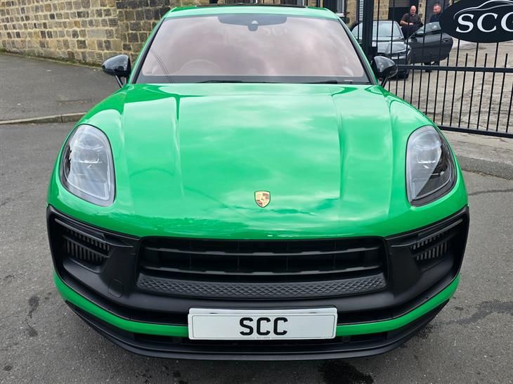 Porsche Macan GTS photo 3