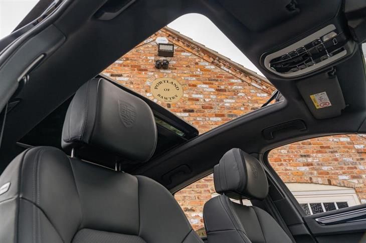 Porsche Macan S Porsche Macan 2.9T V6 S PDK 4WD Euro 6 (s/s) 5dr — миниатюра 3