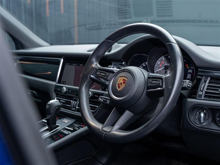 Porsche Macan S Porsche Macan 2.9T V6 S PDK 4WD Euro 6 (s/s) 5dr — миниатюра 4