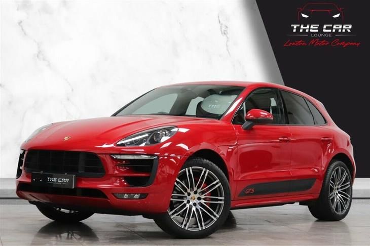 Red Porsche Macan GTS cars for sale - PistonHeads UK