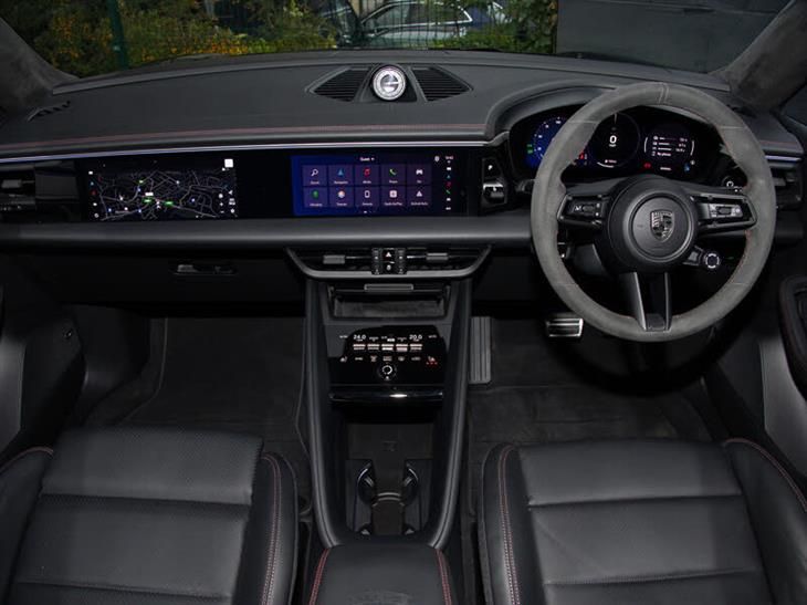 Porsche Macan Turbo Porsche Macan 470kW Turbo 100kWh 5dr Auto — миниатюра 3