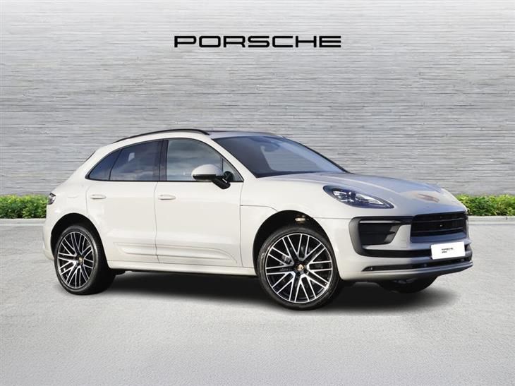 Porsche Macan Porsche Macan Leather Package Black with con — миниатюра 2