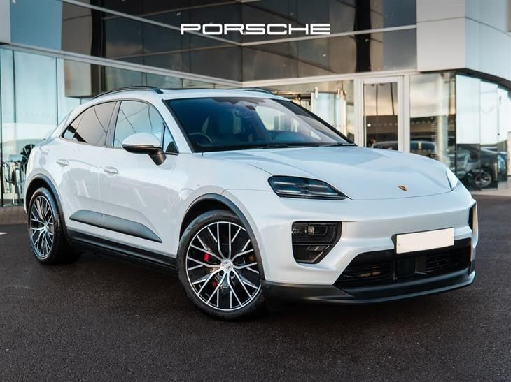 Porsche Macan Porsche Macan — миниатюра 1