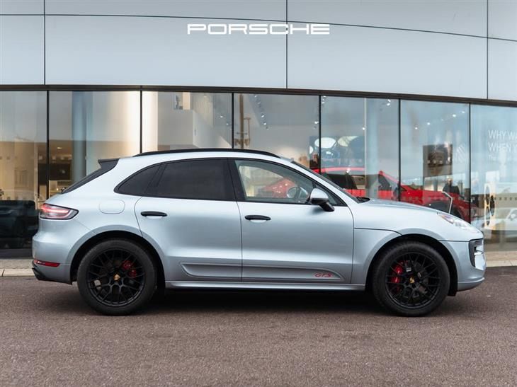 Porsche Macan GTS Porsche Macan — миниатюра 3