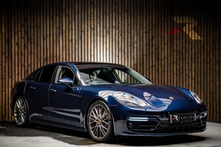Porsche Panamera Porsche Panamera 2.9 V6 E-Hybrid 17.9kWh 4 Platinum Edition Saloon PDK 4WD Euro 6 (s/s) 5dr — миниатюра 1